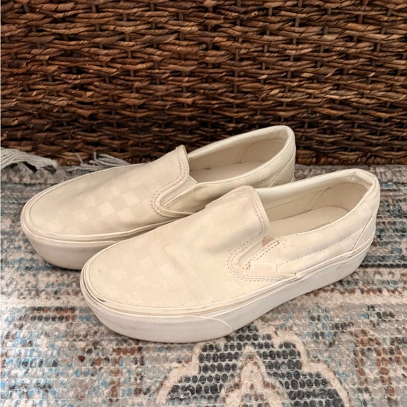VANS Checkered Slip-On Sneakers - Picture 2 of 6